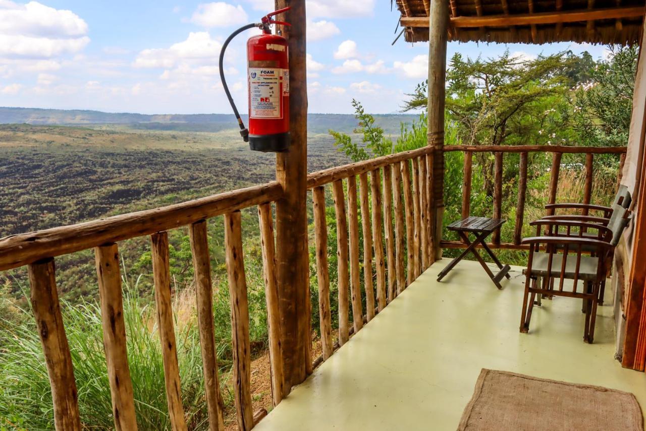 Maili Saba Camp Villa นาคูรู ภายนอก รูปภาพ