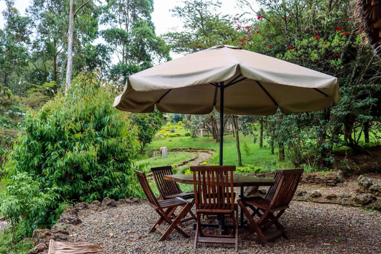 Maili Saba Camp Villa นาคูรู ภายนอก รูปภาพ