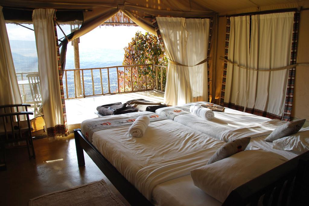 Maili Saba Camp Villa นาคูรู ภายนอก รูปภาพ